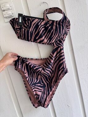 Shade & Shore Zebra Swim